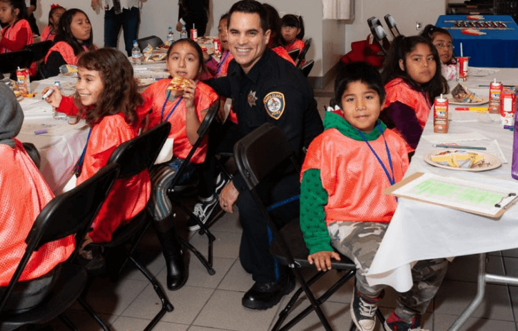 It’s a tradition that has warmed hearts for over 25 years — the Santa Clara Rotary’s Christmas 4 Kids event. On Thursday, Dec. 12 at their usual location.